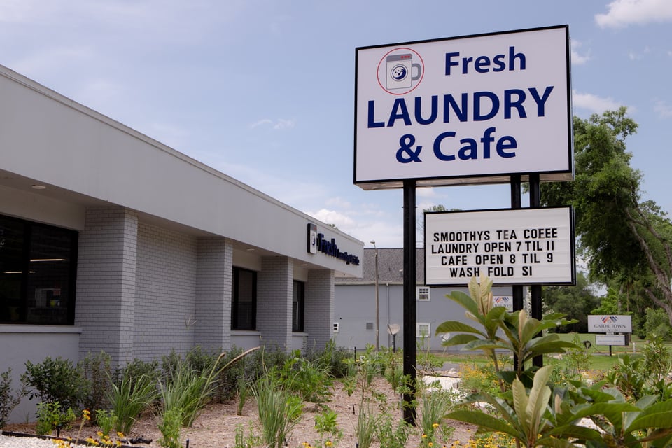 15 Ways to Improve Laundromat Services