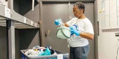 8 Holiday Marketing Campaigns Every Laundromat Owner Should Run