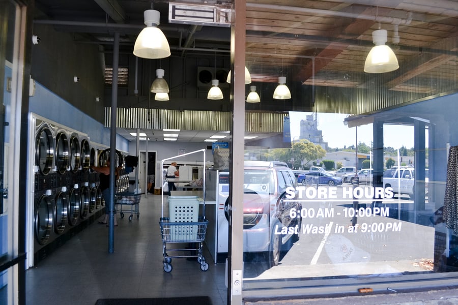 The-laundry-depot-store-front-hours-customers