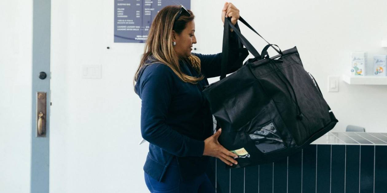 7 Reasons to Start a Laundry Pick-up and Delivery Business - Jordan Berry's 2 Cents